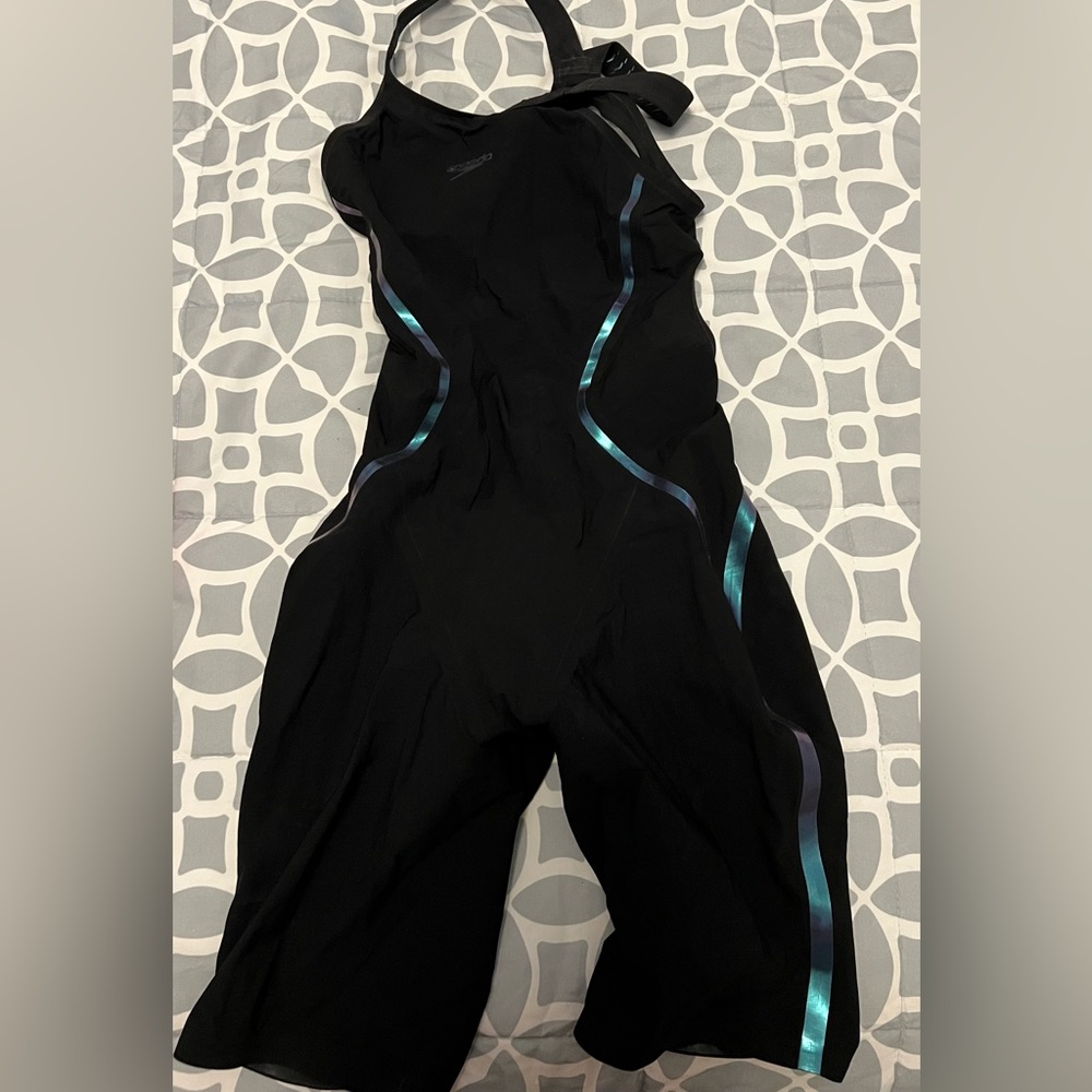 Speedo tech suit